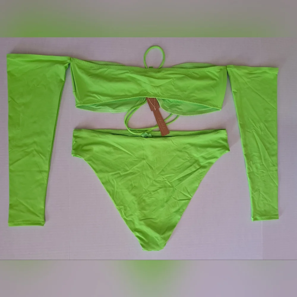 ⛱️NWT SKIMS 2 Piece long sleeve Bikini Top & Midrise bottoms Set NEON GREEN 3X